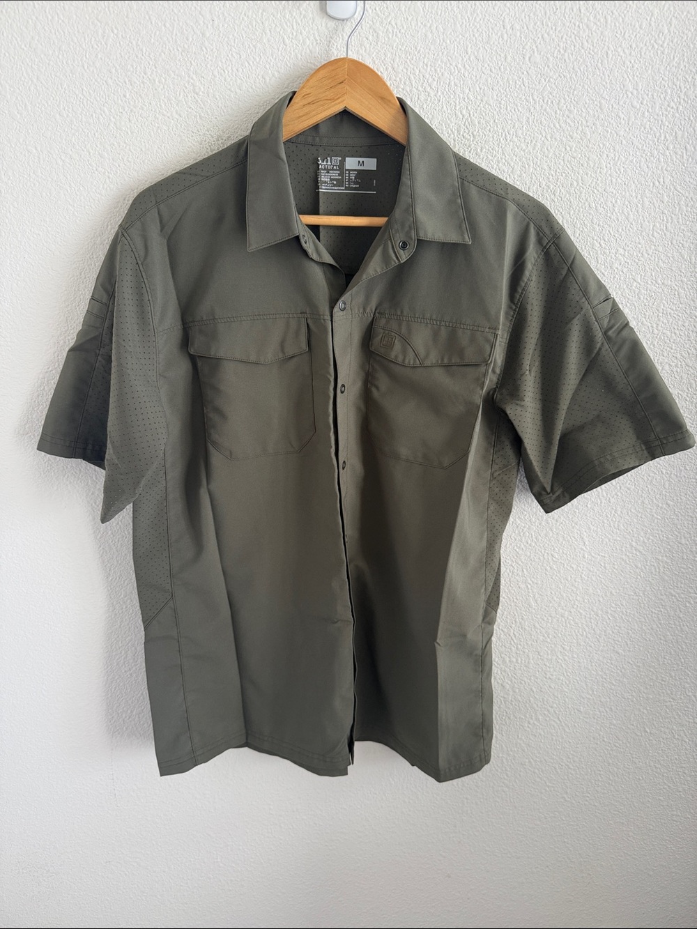 5.11 Tactical Short Sleeve Front Button Collared Utility Shirt Olive Men's M